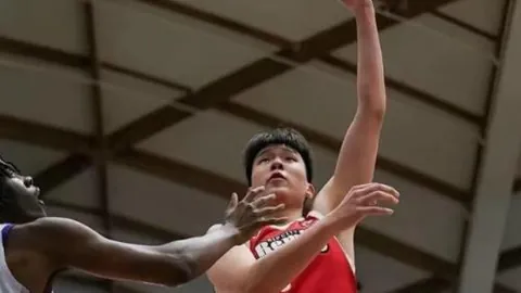 大乐透期号分析：专家推荐前区十码质合分析，17岁帅惟浩B队名